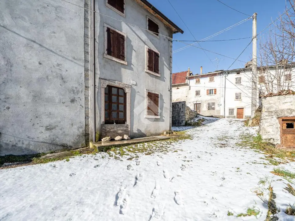 Rustico in vendita a Velo Veronese