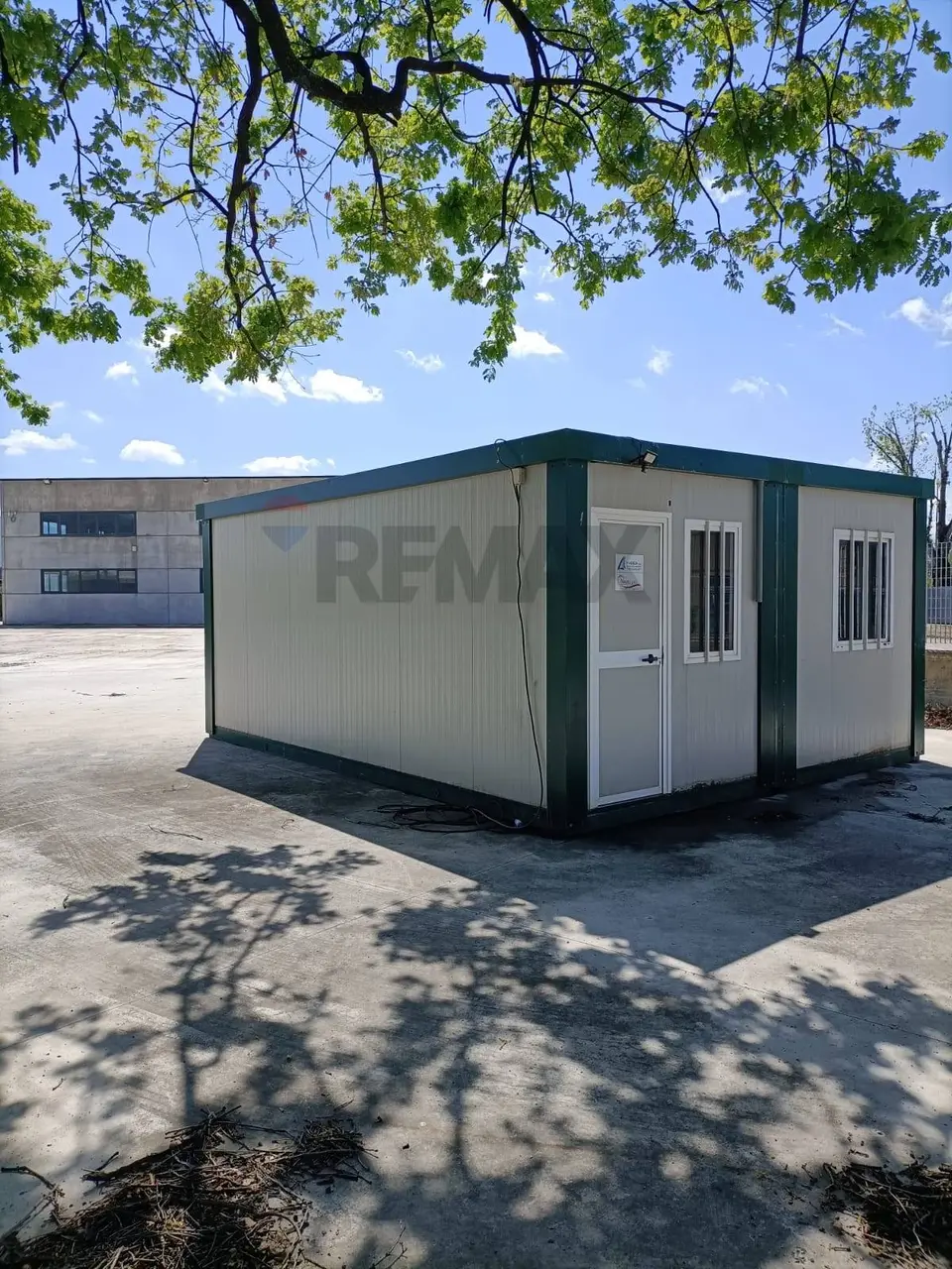 Commerciale Altro in Affitto a Foligno