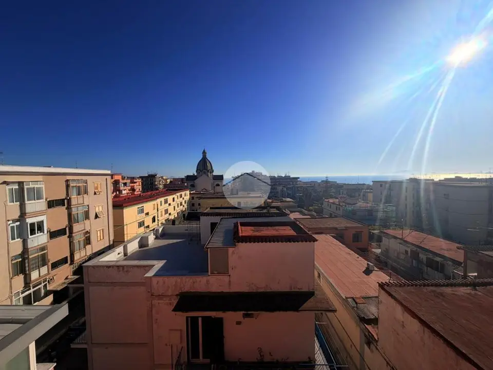 5 locali in vendita a Torre Del Greco