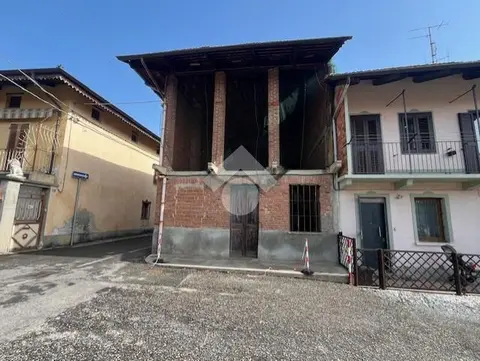 Rustico in vendita a San Francesco Al Campo