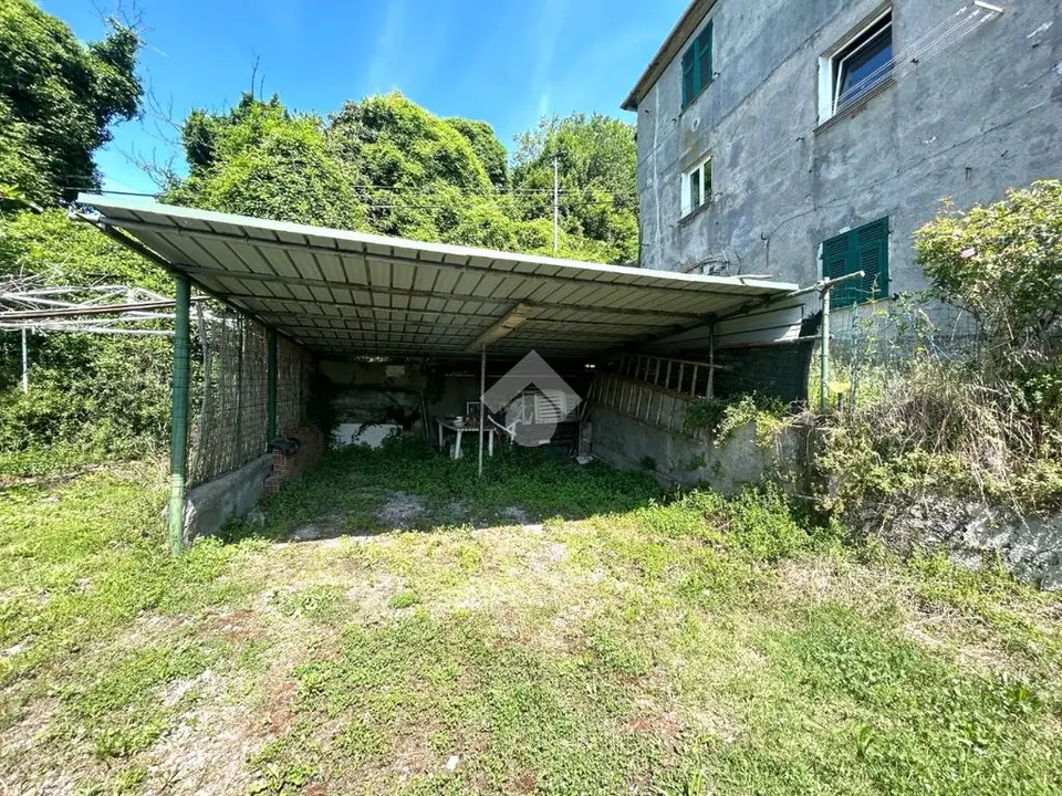 Porzione di bifamiliare in vendita a Serra Riccò