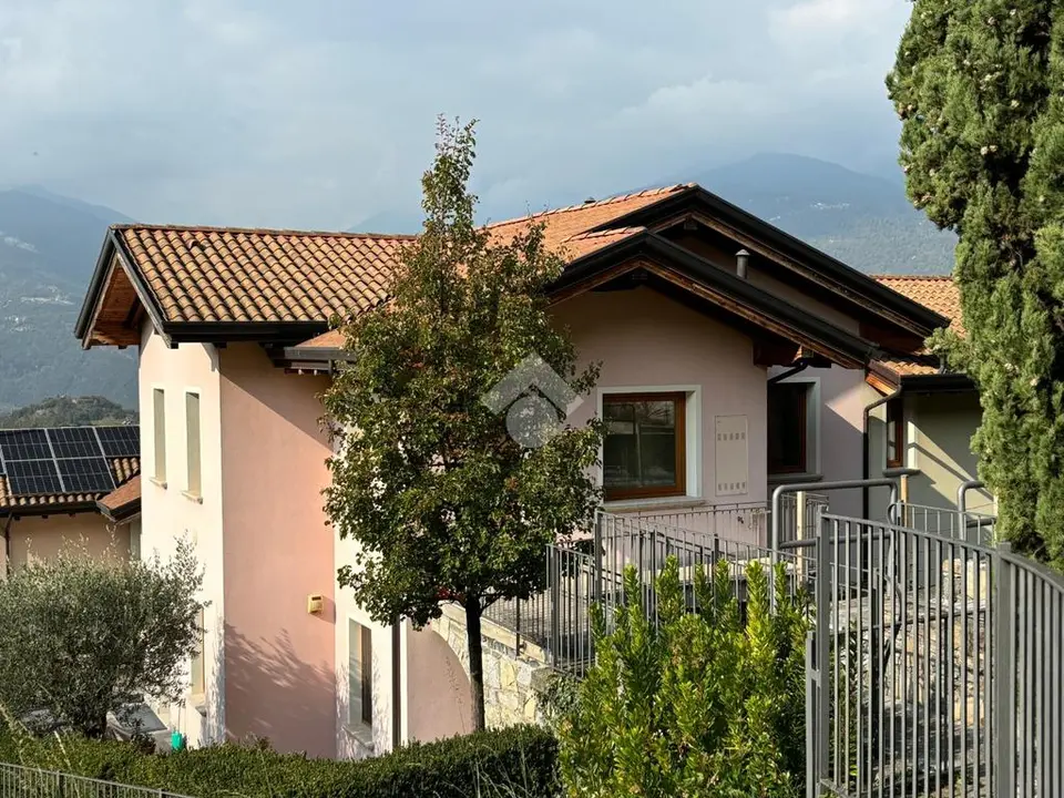 Quadrilocale in vendita a Bienno