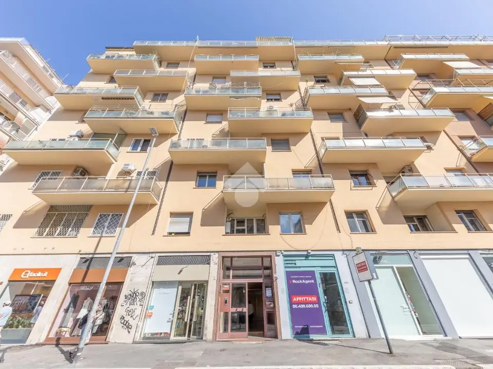 Quadrilocale in vendita a Roma