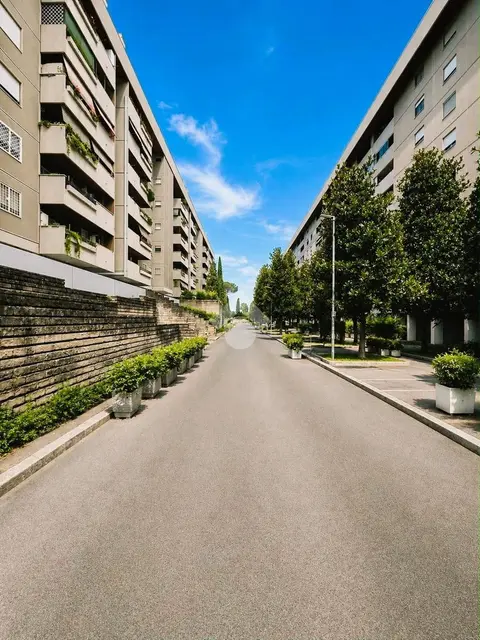 Quadrilocale in vendita a Roma