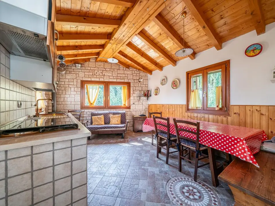 Rustico in vendita a Bosco Chiesanuova