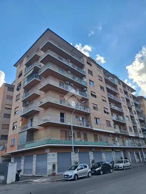 Trilocale in vendita a Roma
