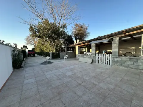 Villa in VIA MARCHESANA SNC, Terme Vigliatore (ME)