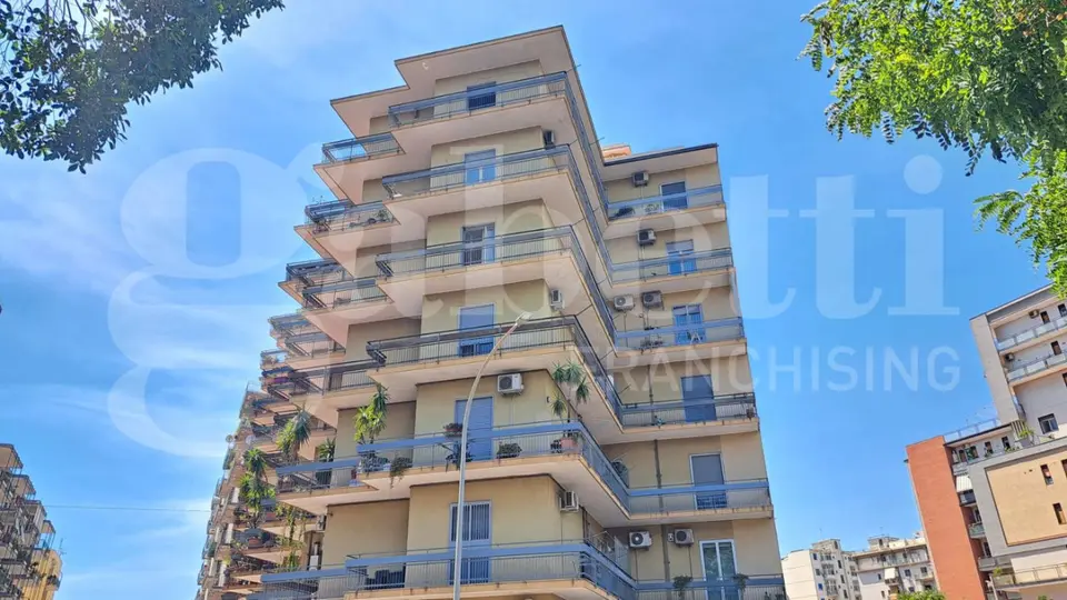 Appartamento in Via Lavaggi 43, Catania (CT)