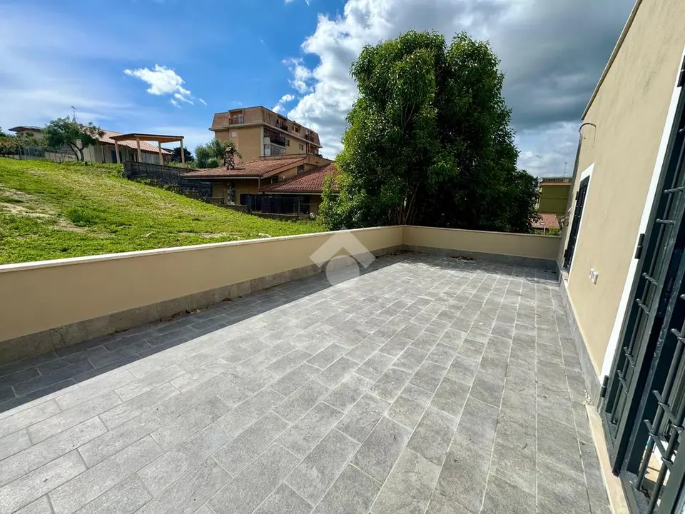 Porzione di bifamiliare in vendita a San Cesareo