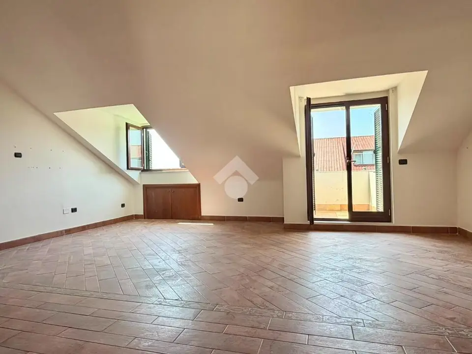 Mansarda in vendita a Giugliano In Campania