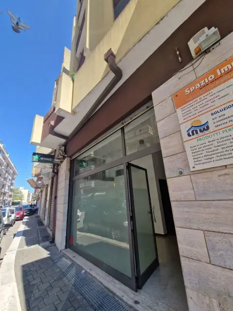Negozio in via cappuccini 45, Brindisi (BR)