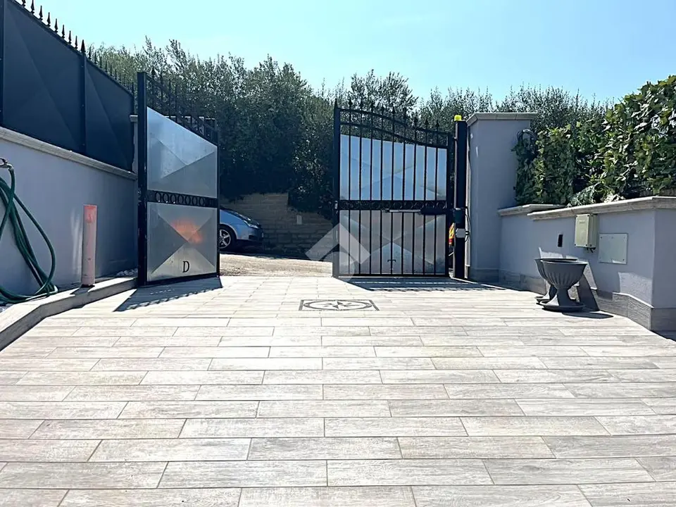 Villa singola in vendita a Ardea