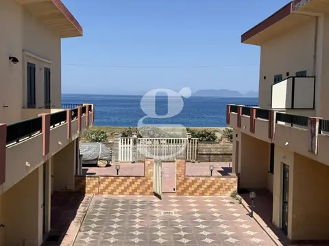 Casa Indipendente in Via Spiaggia di Ponente 160, Milazzo (ME)