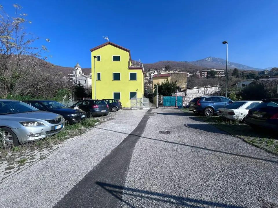 Trilocale in vendita a Fisciano