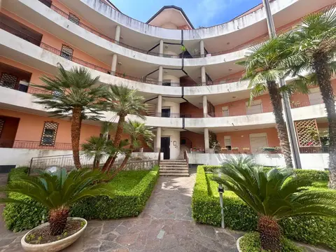 Appartamento in VIA MEDAGLIA D'ORO LORENZO CUTUGNO 27, Barcellona Pozzo di Gotto (ME)