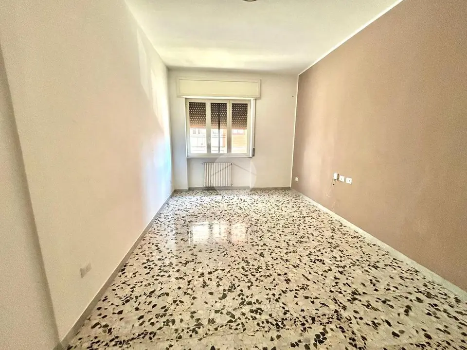 Trilocale in affitto a Napoli