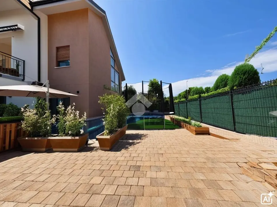 Quadrilocale in vendita a La Loggia