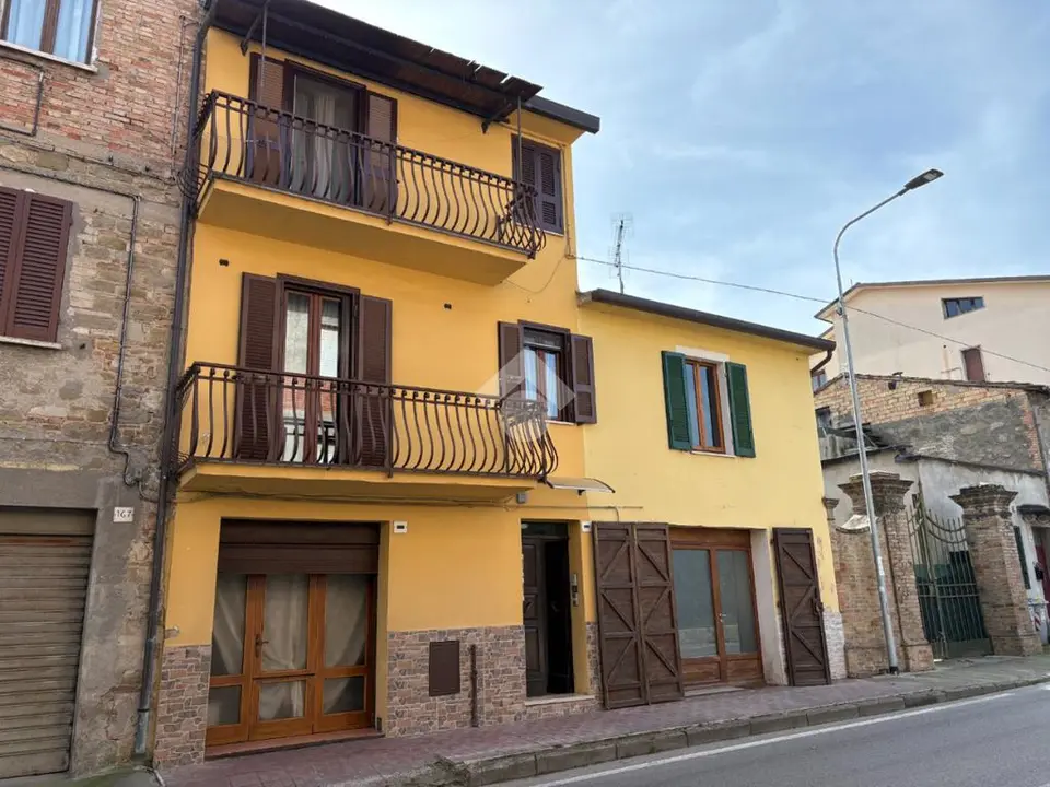 Casa semindipendente in vendita a Perugia