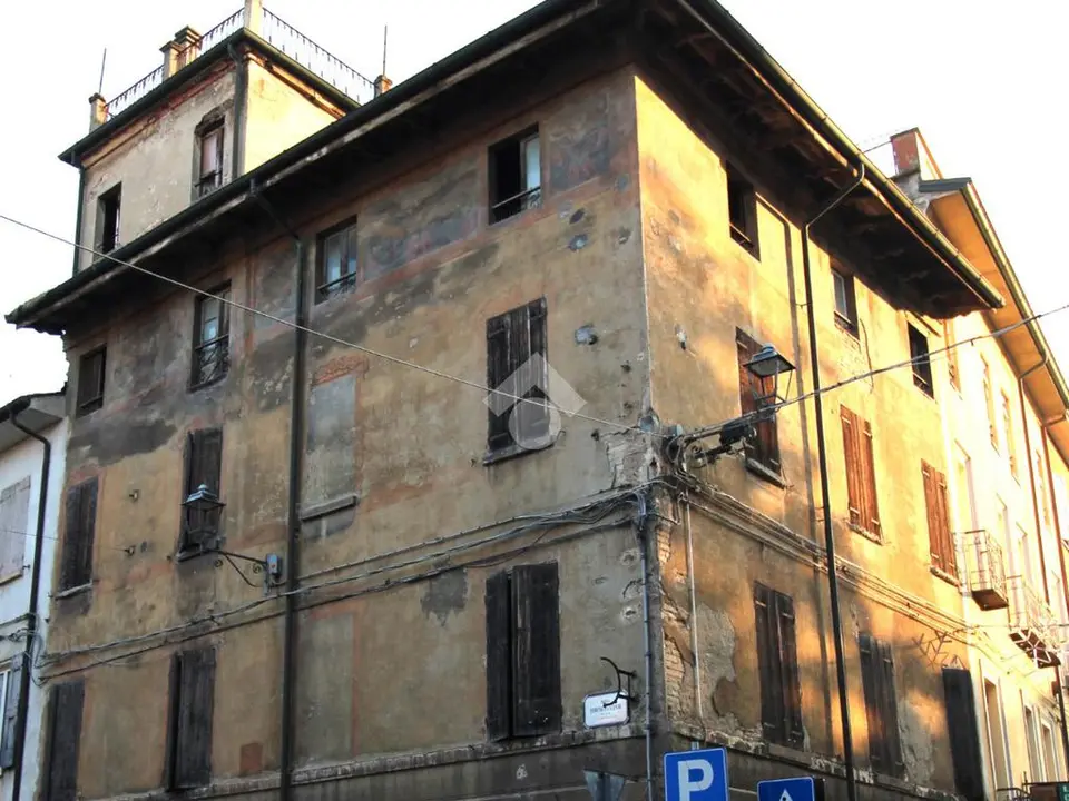 Multilocale in vendita a Sassuolo