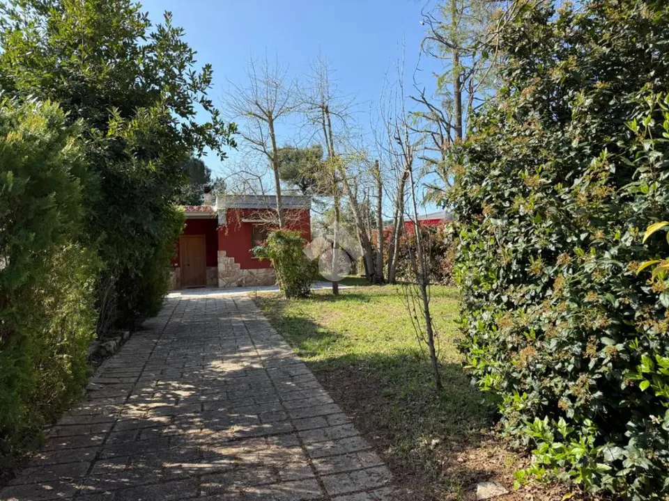 Villa a schiera d'angolo in vendita a Cassano Delle Murge