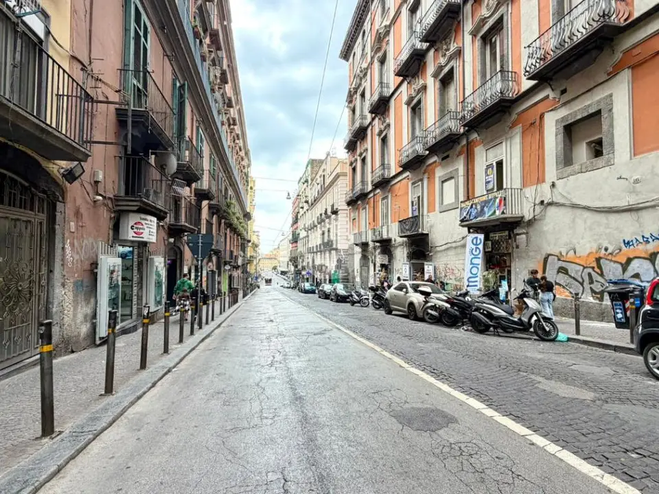 Trilocale in affitto a Napoli