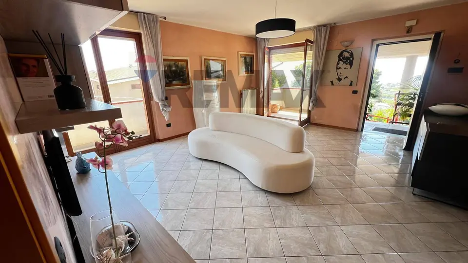 Appartamento in Vendita a Città Sant'Angelo