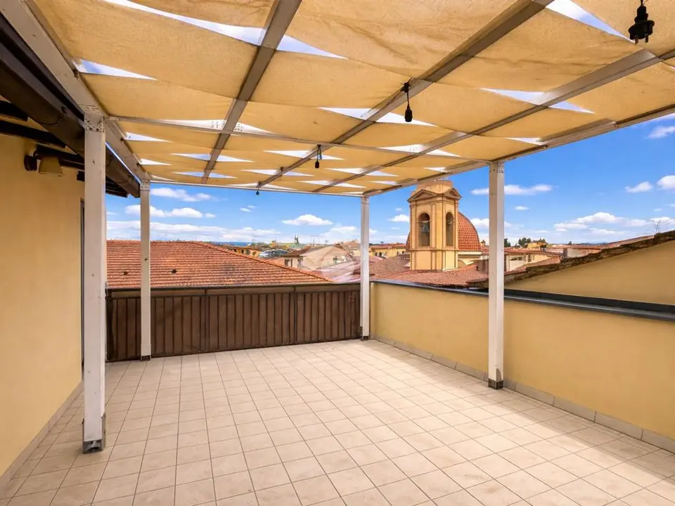 Quadrilocale in vendita a Pontedera