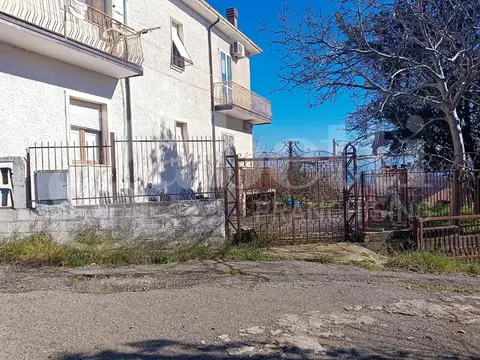 Appartamento in Via Serafino Molinaro 53, Marano Principato (CS)