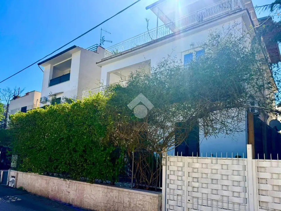 5 locali in affitto a Palermo