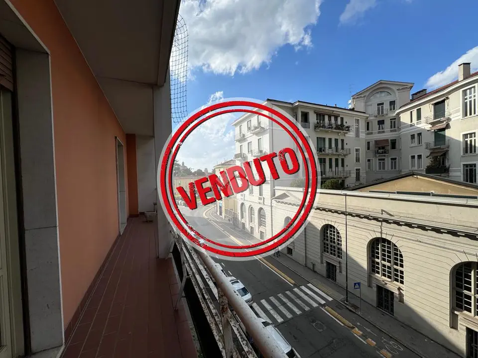 Quadrilocale in vendita a Brescia