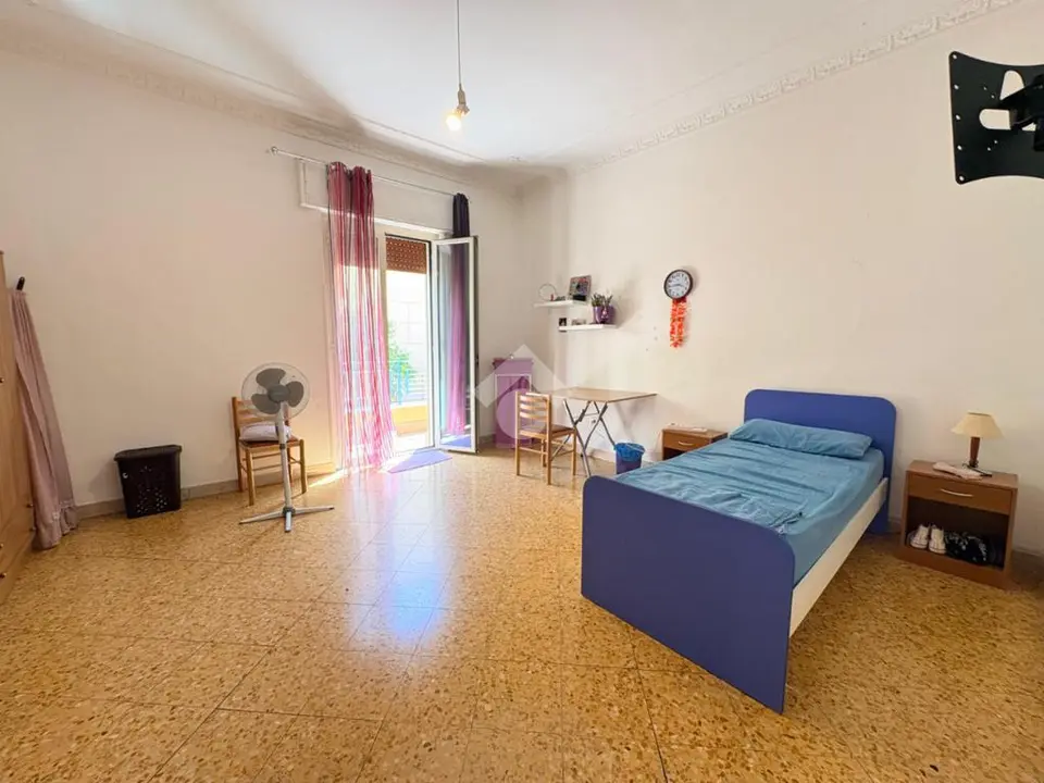 5 locali in affitto a Palermo