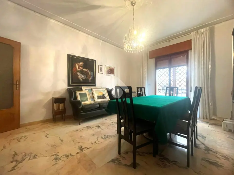 Quadrilocale in vendita a Reggio Di Calabria