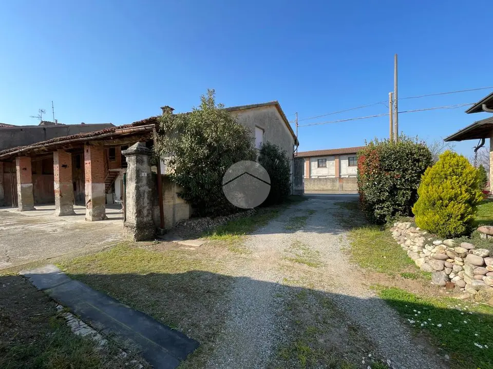 Casa indipendente in vendita a Berlingo