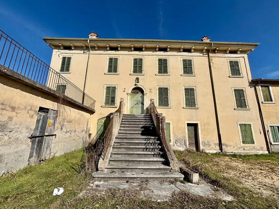 Rustico in vendita a Sona