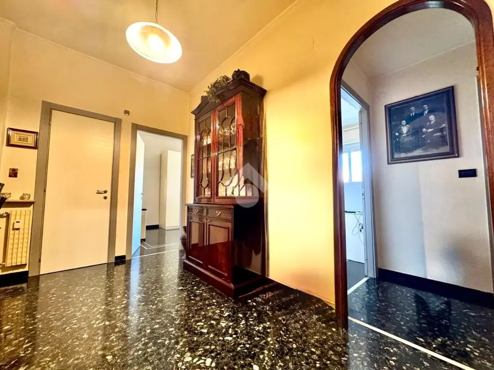 Trilocale in vendita a Genova