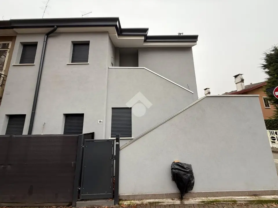 Porzione di bifamiliare in vendita a Venezia