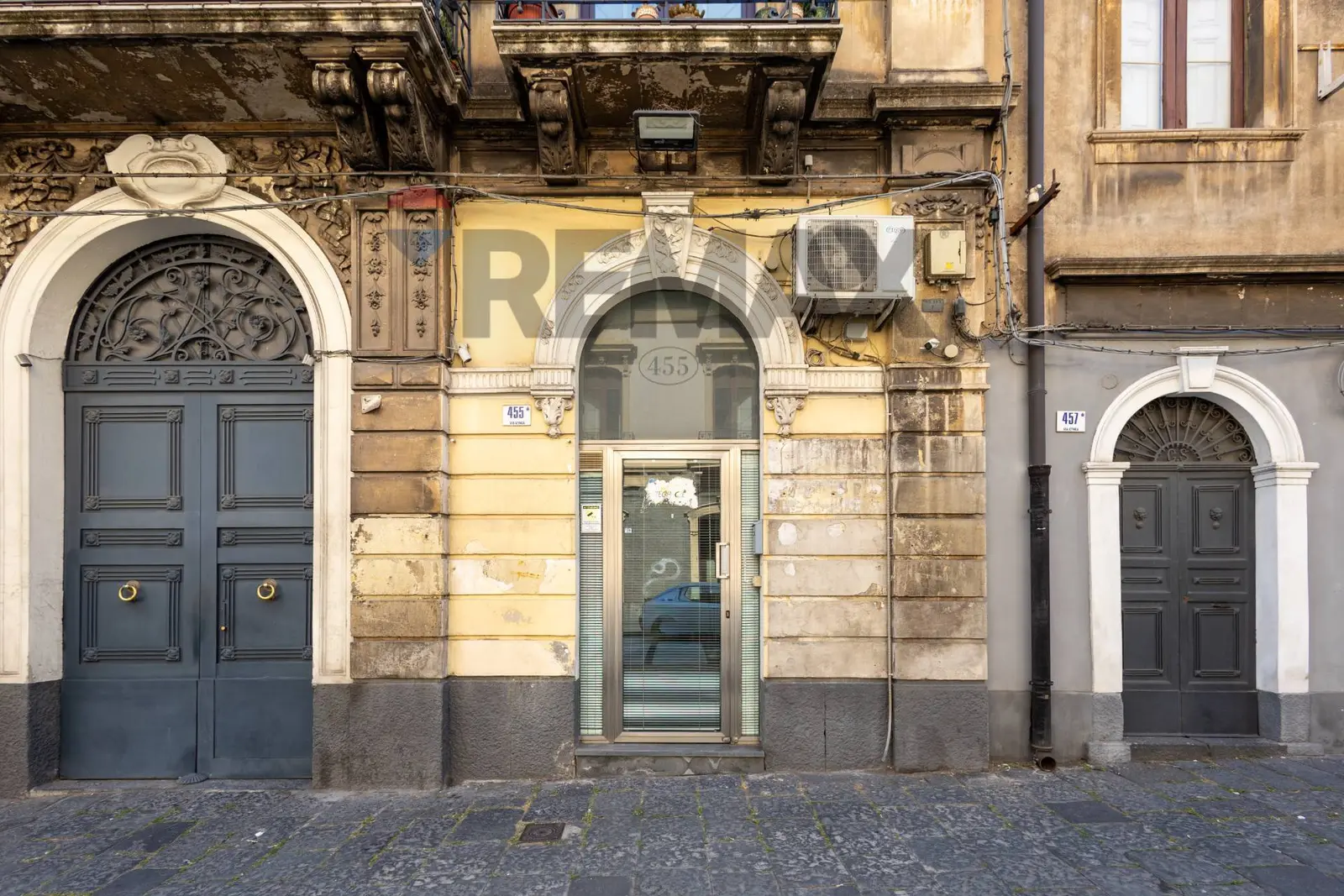 Locale Commerciale in Affitto a Catania