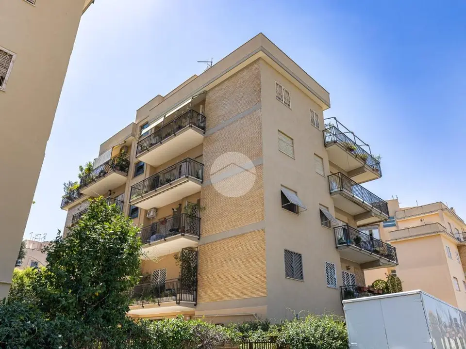 Trilocale in vendita a Roma