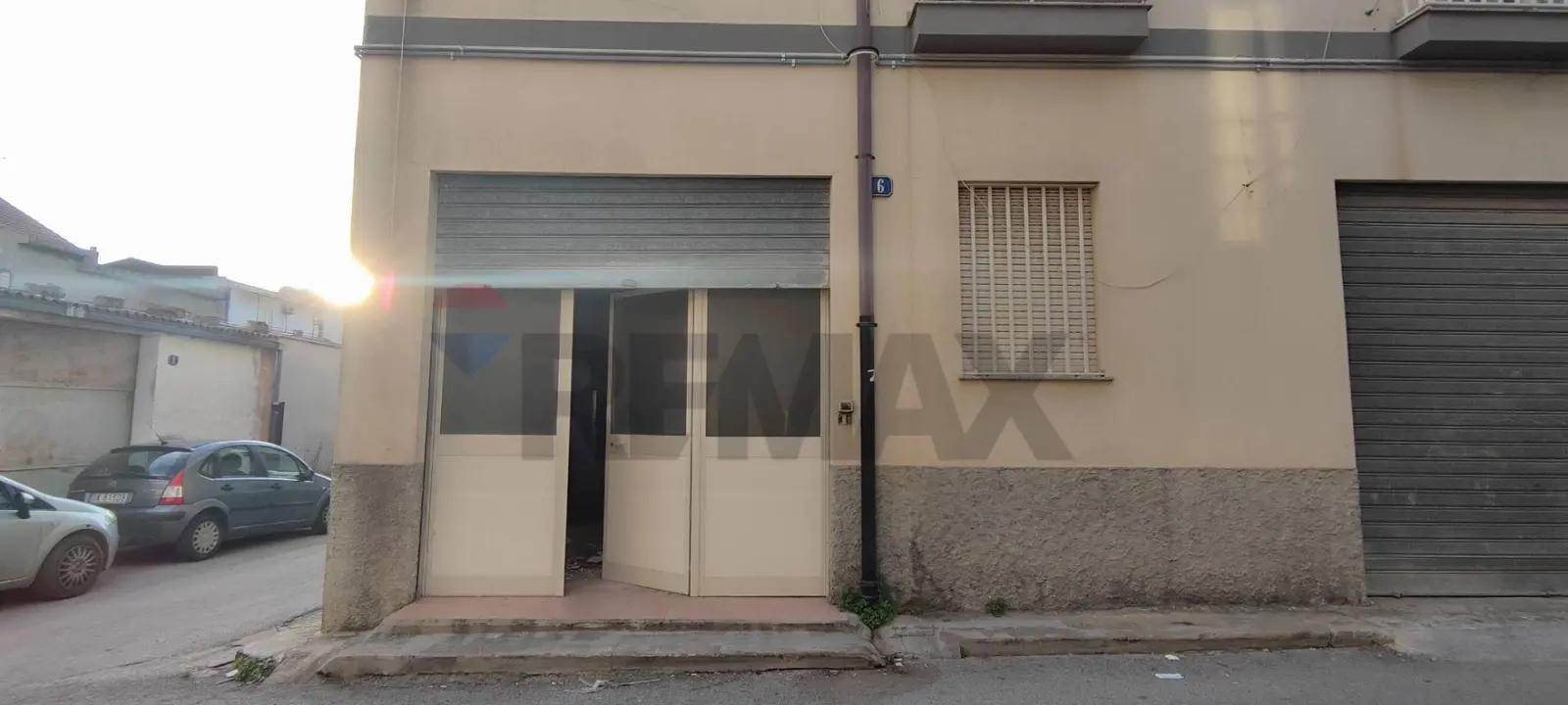 Locale Commerciale in Vendita a Caltagirone