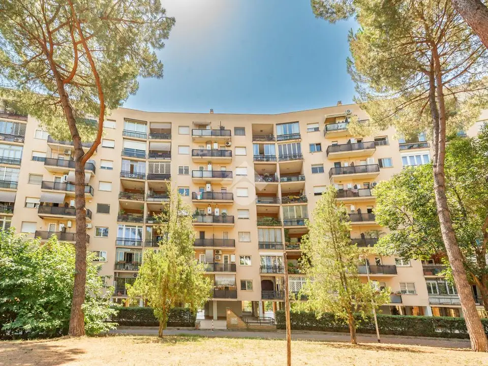 Quadrilocale in vendita a Roma