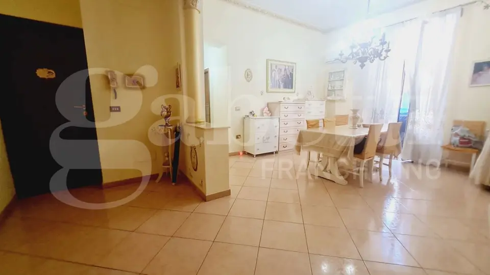 Appartamento in Via Raffaele Pellegrino, Palermo (PA)