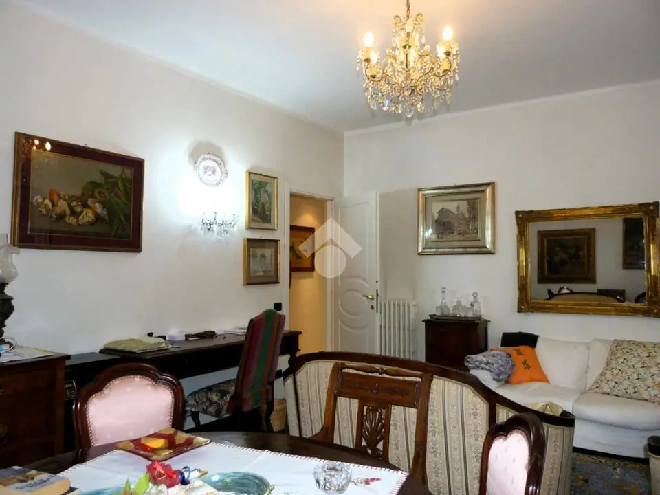 5 locali in vendita a Chiavari