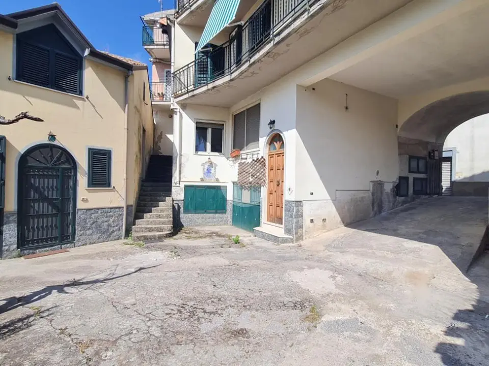 Casa semindipendente in vendita a Pellezzano