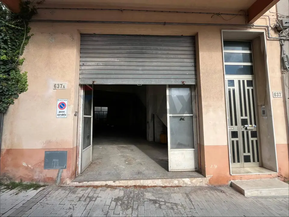 Magazzino in Vendita a Ragusa