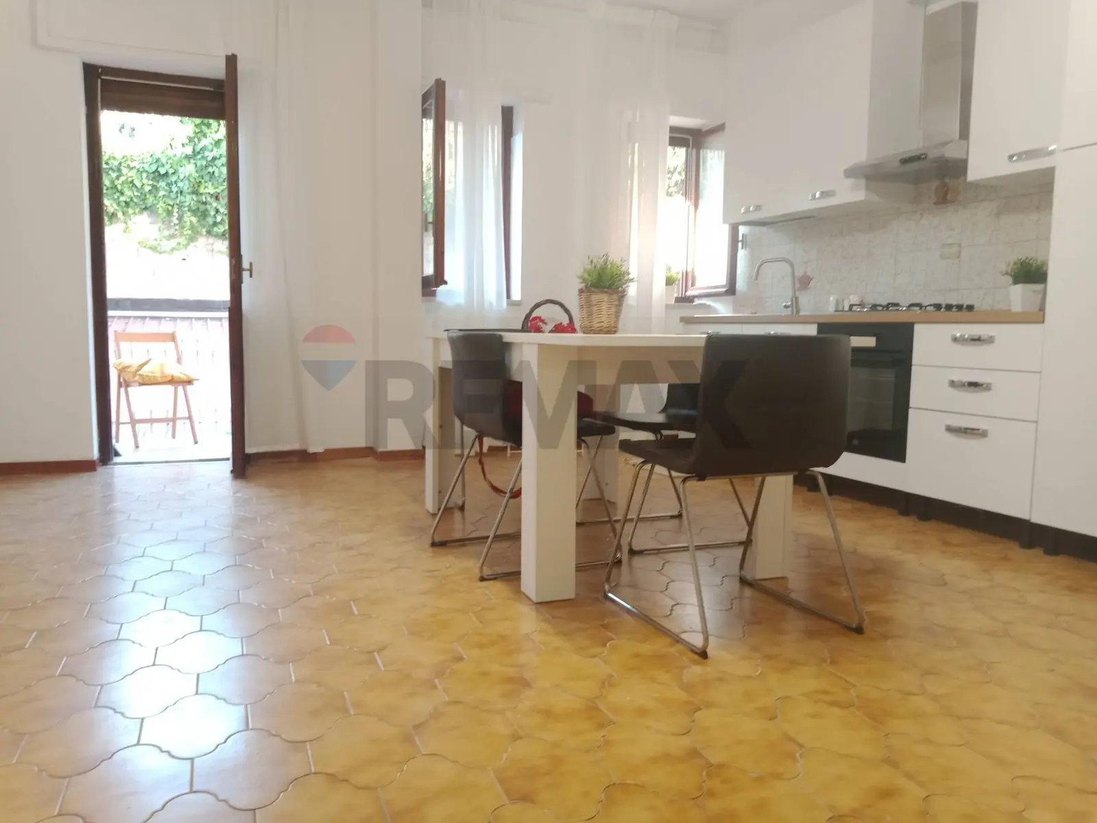 Appartamento in Affitto a Aci Castello