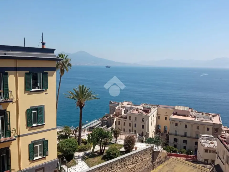 Trilocale in affitto a Napoli