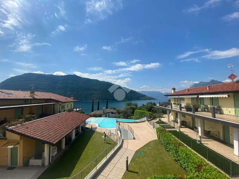 Bilocale in affitto a Sale Marasino