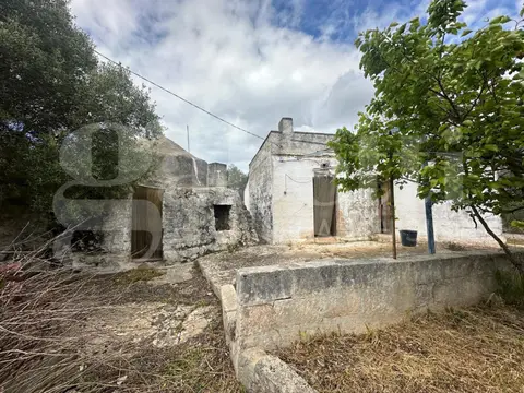 Villa in C.da Acquarella sn, Ostuni (BR)