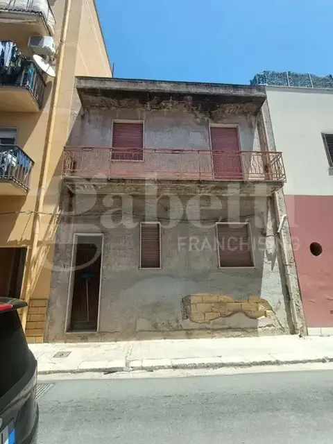 Casa Indipendente in Via Marsala  148, Trapani (TP)