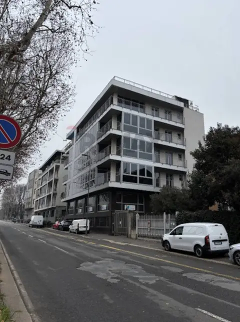 Ufficio in Affitto a Milano